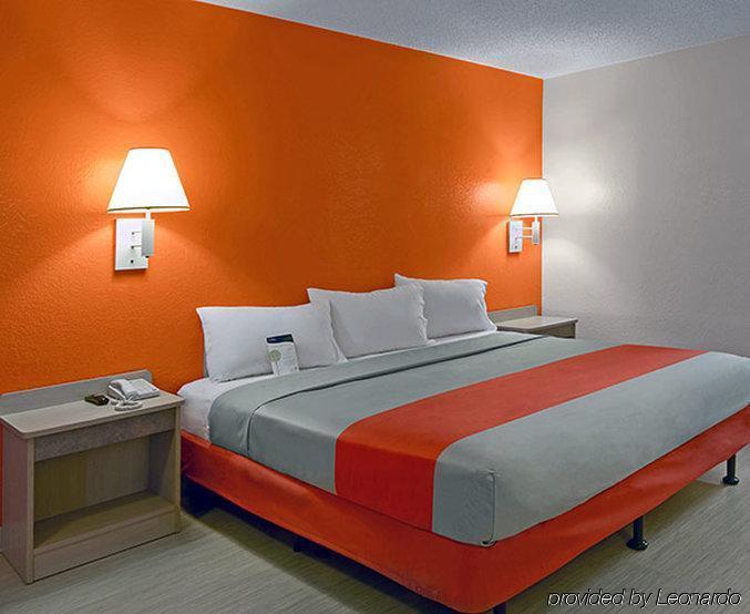 Motel 6-Jurupa Valley, Ca - Riverside West Buitenkant foto