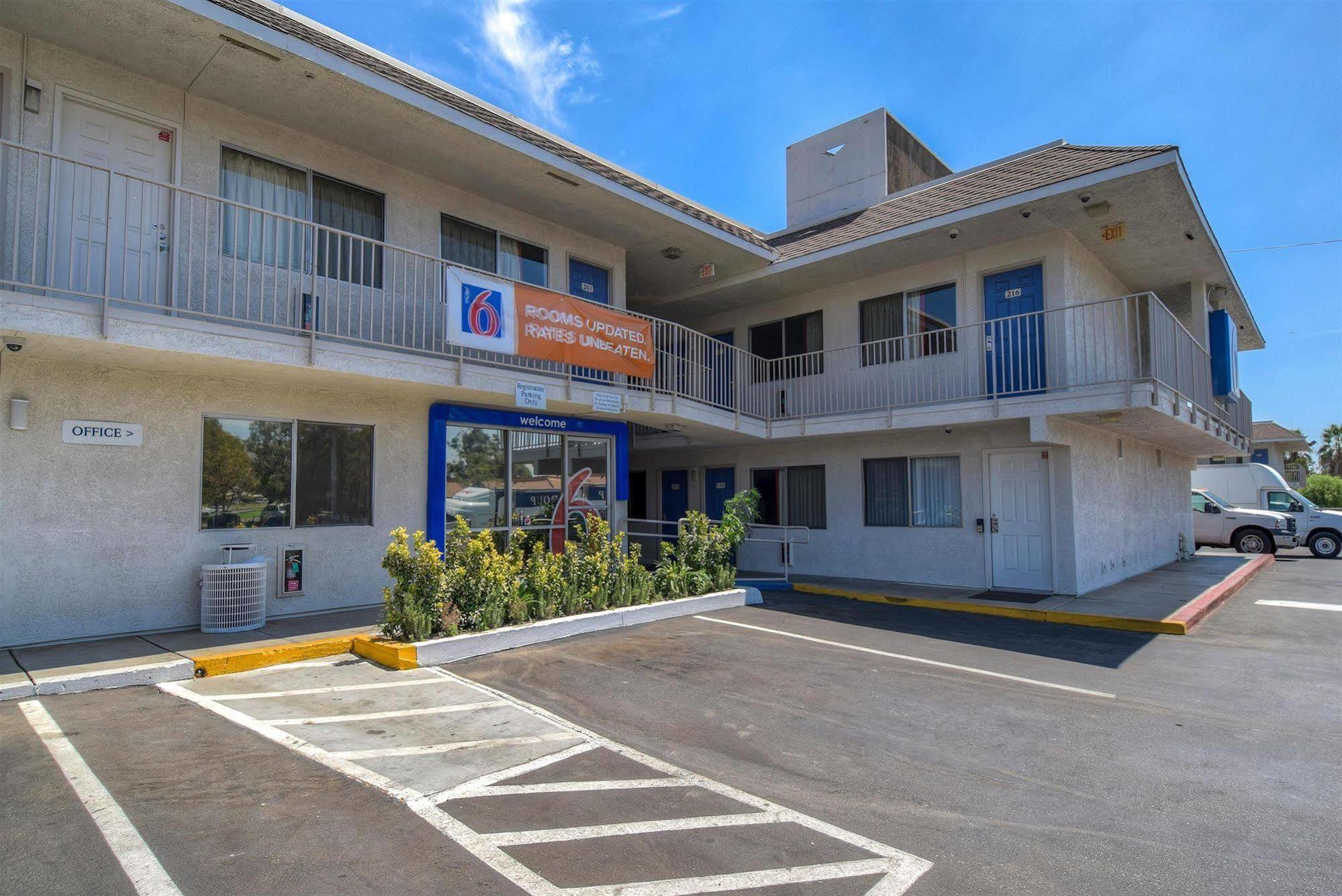 Motel 6-Jurupa Valley, Ca - Riverside West Buitenkant foto